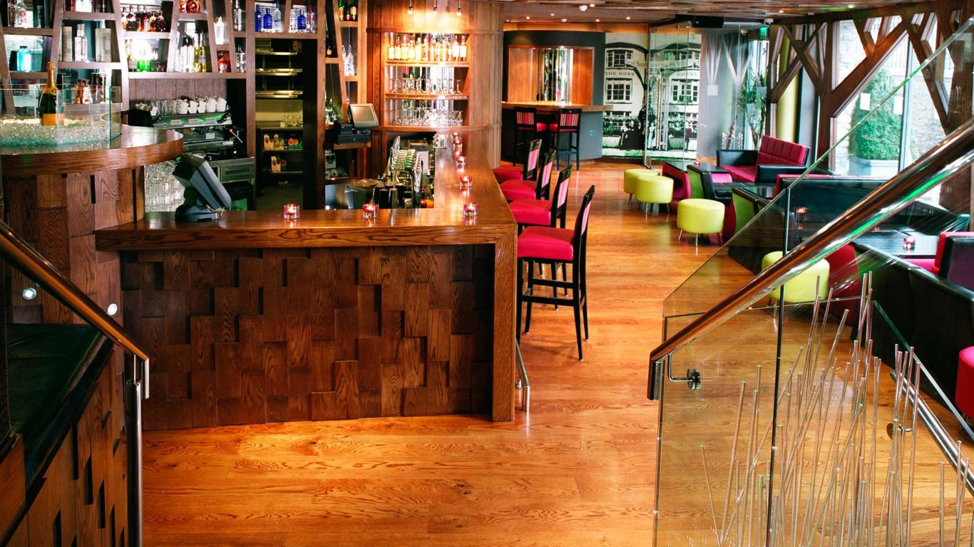 The Lane Bar | Best Pubs In Killarney For Food | The Ross Hotel